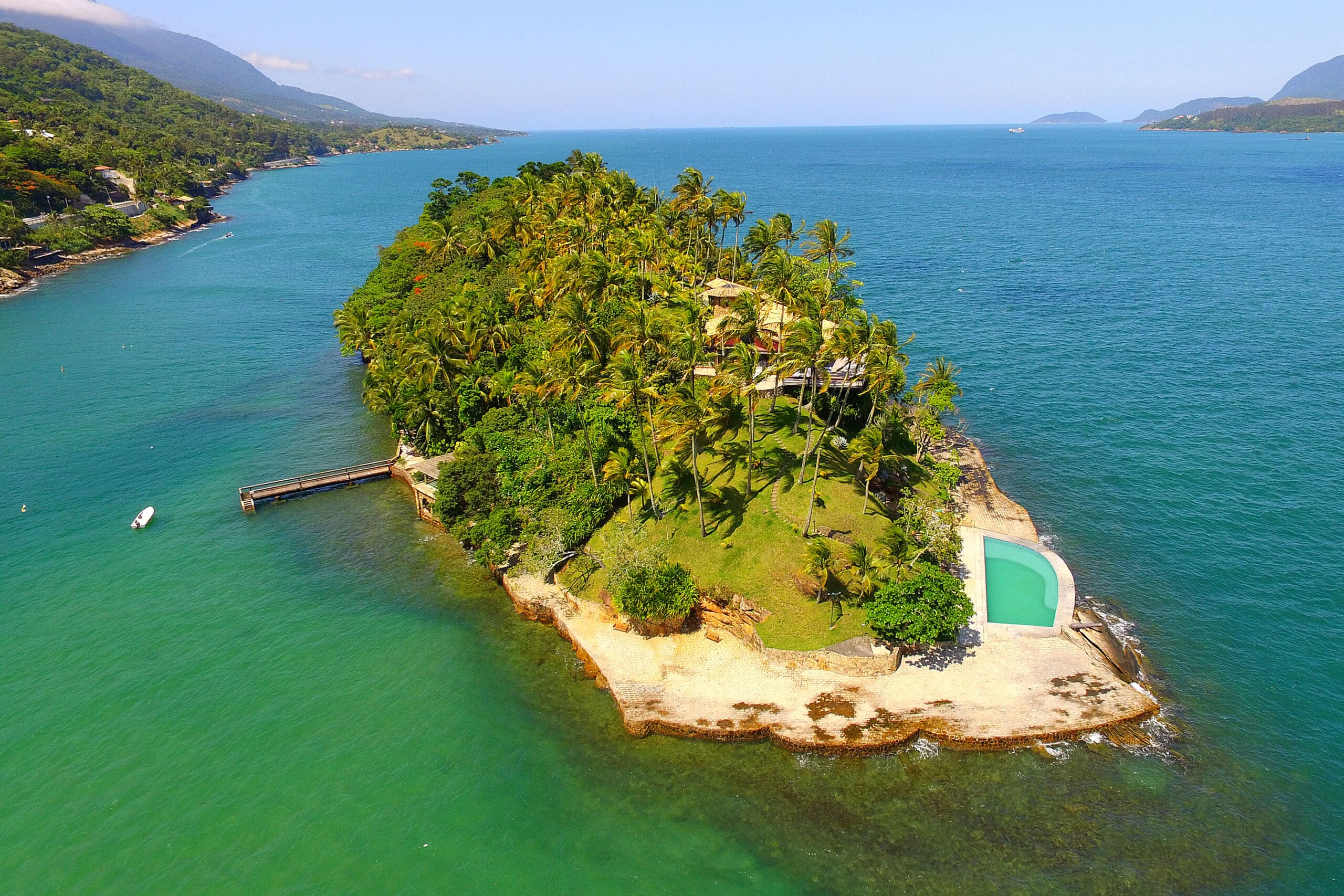 Ilha das Cabras - Passeio de Lancha em Ilhabela para mergulho