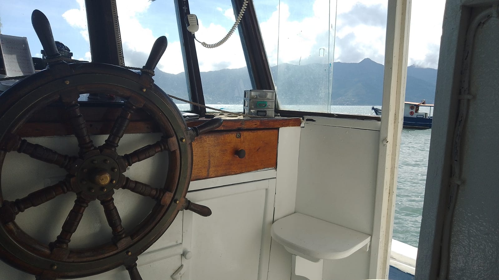 Foto da embarcação
