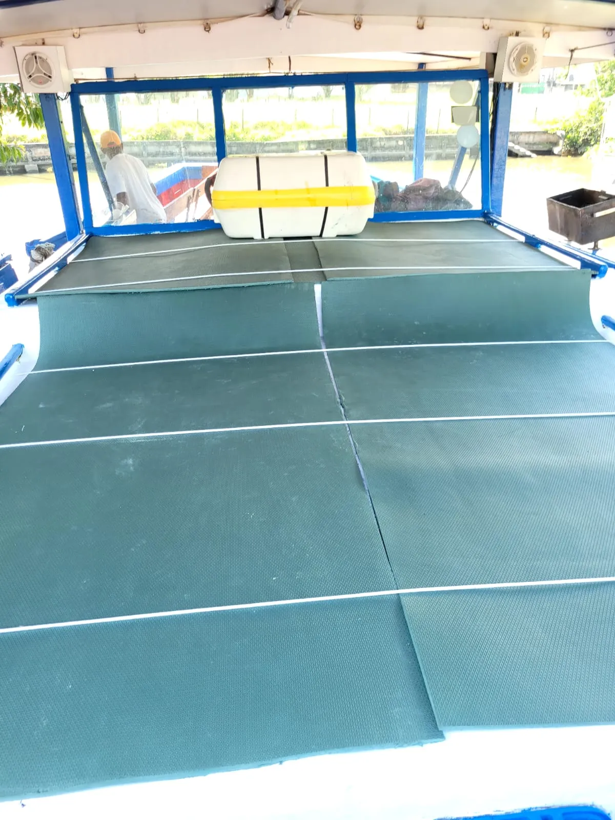 Barco de Pesca Barco 60 pés - Foto 4 mostrando detalhes da embarcação