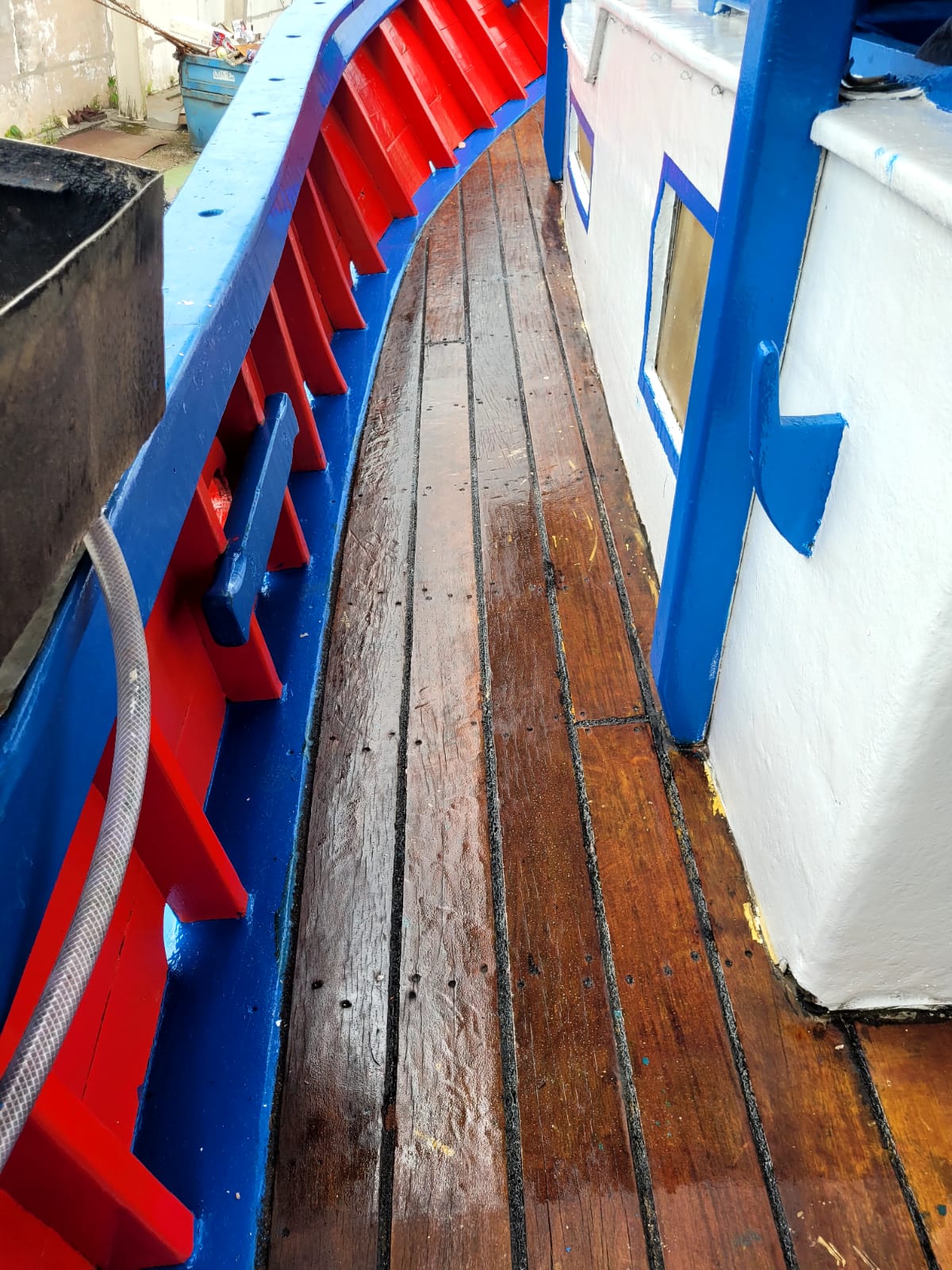 Foto da embarcação
