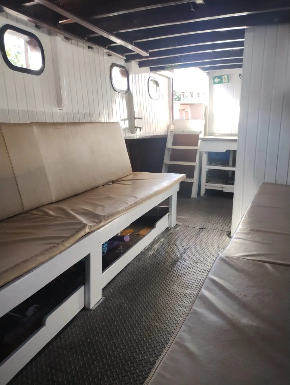 Escuna 60 pés - Foto 10 mostrando detalhes da embarcação