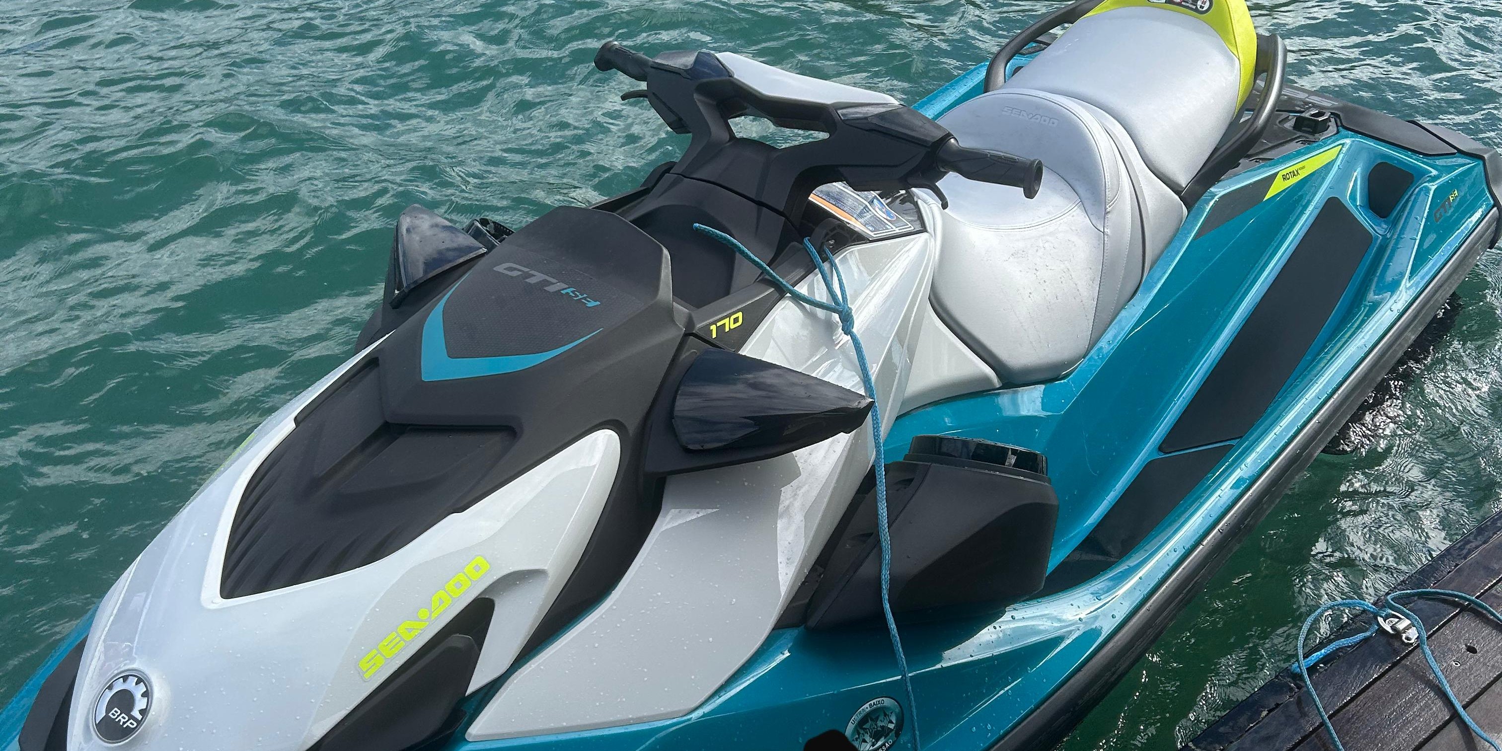 Passeio de Seadoo GTI 170  em Caraguatatuba, Ubatuba, São Sebastião e Ilhabela