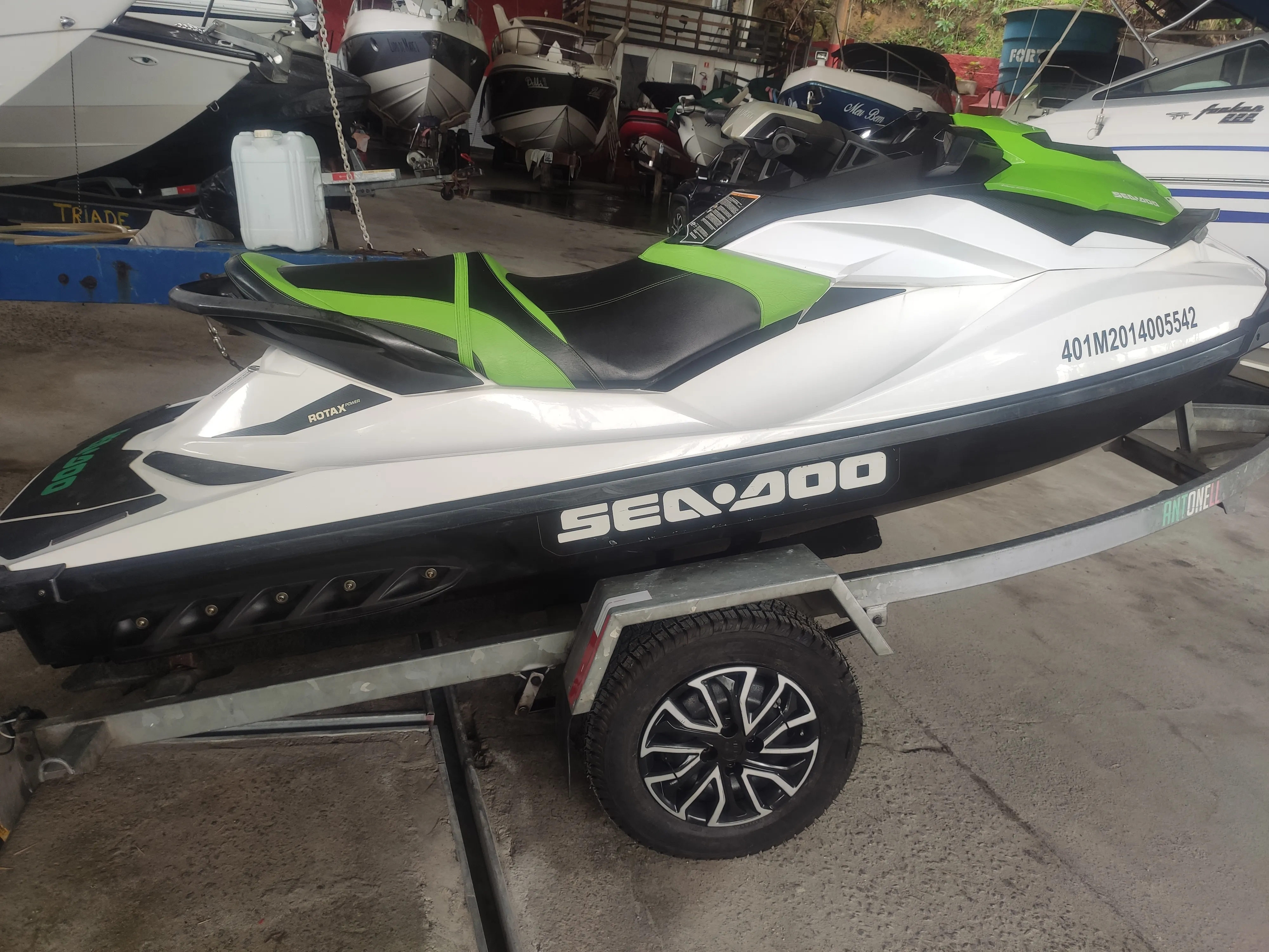 Jetski Seadoo GTS 130 - Foto 7 mostrando detalhes do jetski em Caraguatatuba, São Sebastião, Ilhabela
