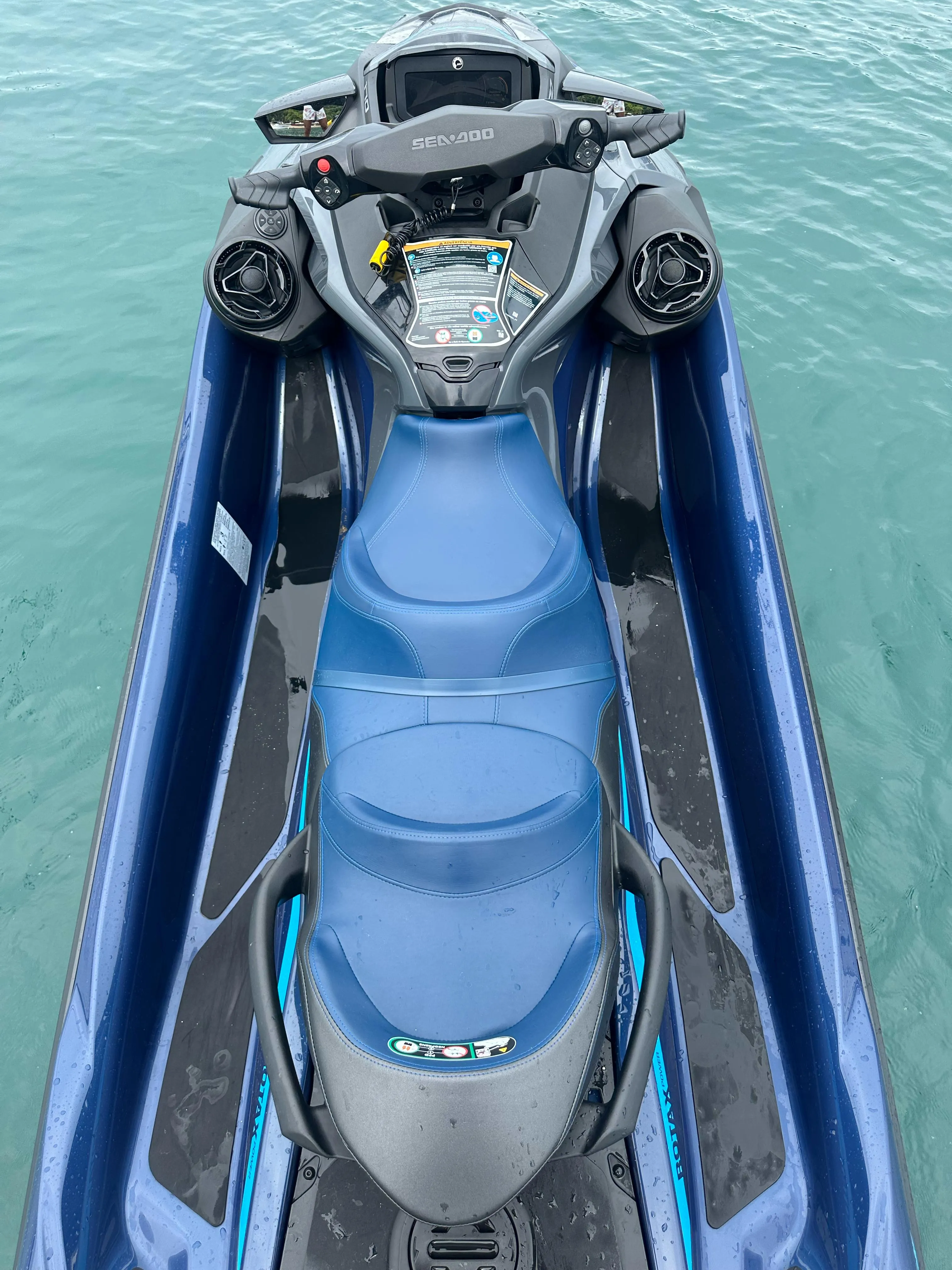 Jetski Seadoo GTX - Foto 2 mostrando detalhes do jetski em Ilhabela