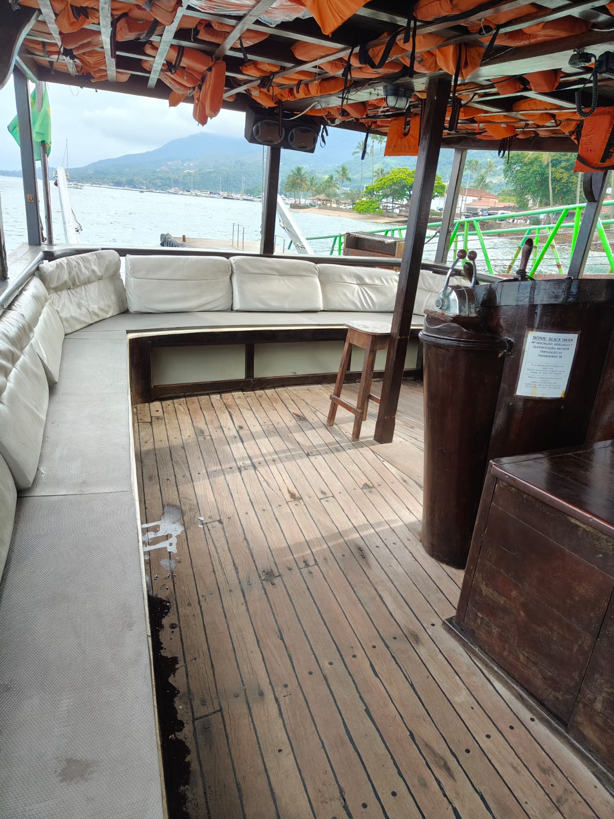 Foto da embarcação